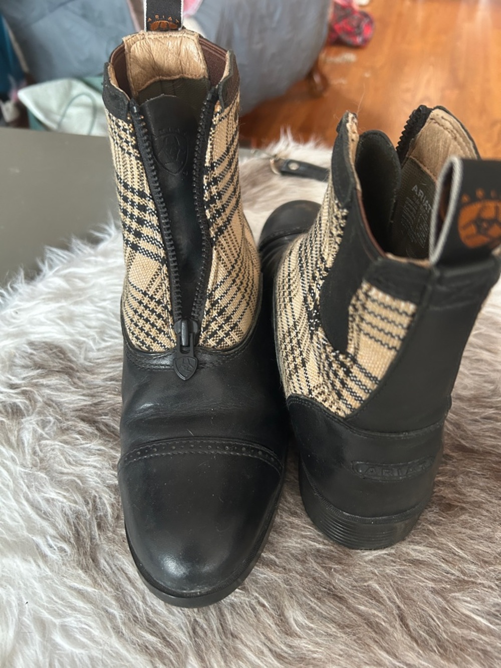 Ariat Black Leather & Tan Plaid Front-Zip Chelsea Booties